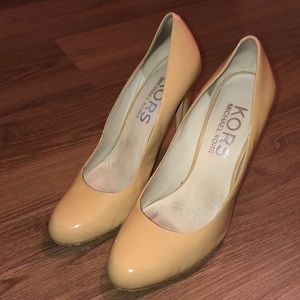 Michael Kors nude heels